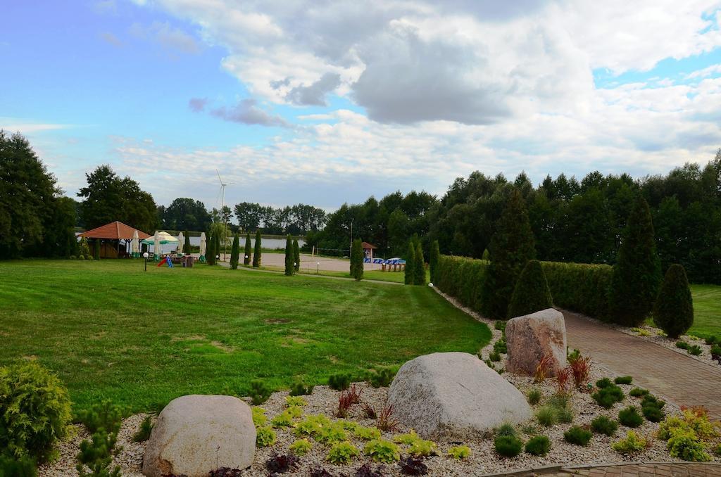 Hotel Sypniewo Margonin Exterior photo